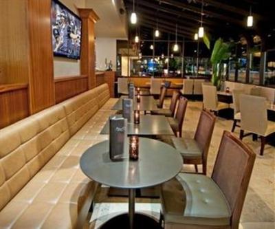 фото отеля Silver Cloud Hotel Bellevue - Eastgate
