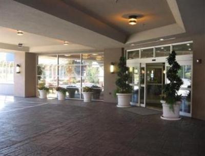 фото отеля Silver Cloud Hotel Bellevue - Eastgate