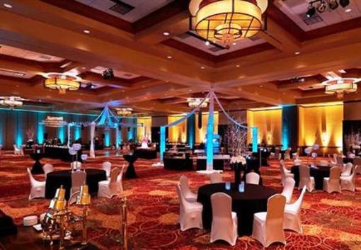 фото отеля Bloomington - Normal Marriott Hotel & Conference Center