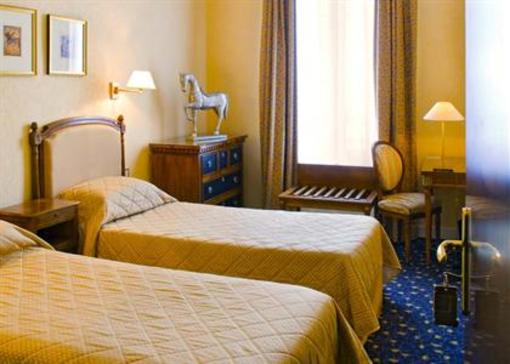 фото отеля Churchill Hotel Bayeux
