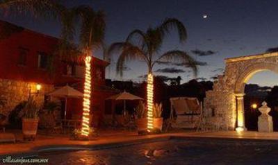 фото отеля Villa San Jose Hotel & Suites
