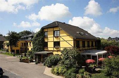 фото отеля Hotel Butgenbacher-Hof