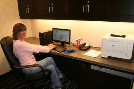 фото отеля Hampton Inn & Suites by Hilton Lethbridge