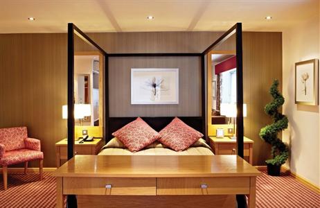 фото отеля Best Western Charnwood Hotel Worksop
