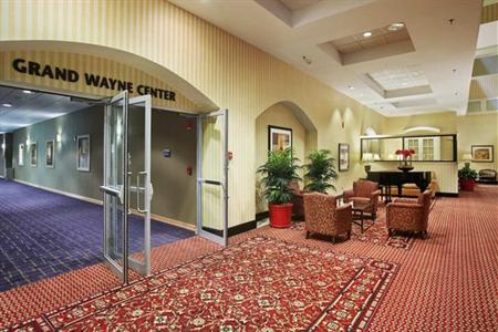фото отеля Hilton Fort Wayne Convention Center