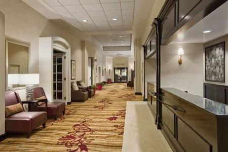 фото отеля Hilton Fort Wayne Convention Center