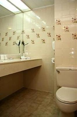 фото отеля East Ocean Hotel