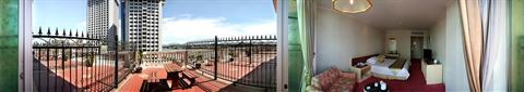 фото отеля East Ocean Hotel