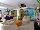 фото отеля The Somerset on Grace Bay