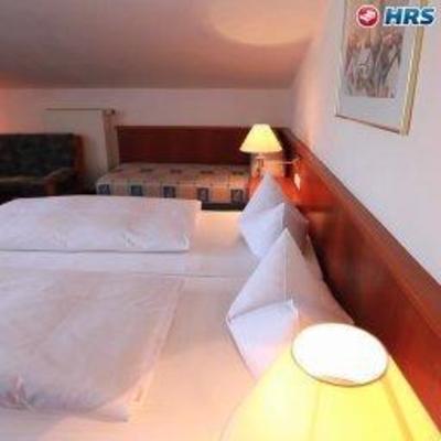 фото отеля Hotel Maximilian Schwangau