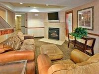 Holiday Inn Express Warrenton