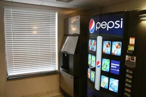 фото отеля Hampton Inn & Suites Syracuse Erie Blvd/I-690