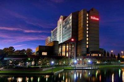 фото отеля Hilton Charlotte University Place