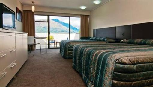 фото отеля Copthorne Hotel & Apartments Queenstown Lakeview