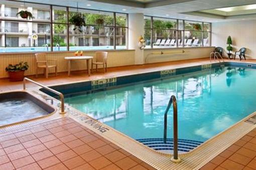 фото отеля Holiday Inn Barrie