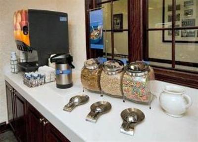 фото отеля Hampton Inn Christiansburg/Blacksburg