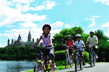 фото отеля BEST WESTERN PLUS Gatineau - Ottawa Hotel and Conference Centre
