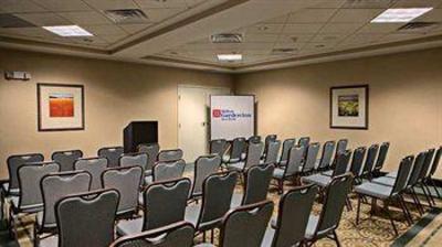 фото отеля Hilton Garden Inn Merrillville