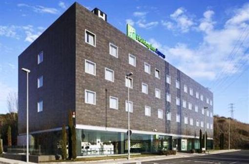 фото отеля Holiday Inn Express Pamplona