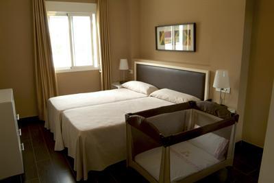 фото отеля Apartamentos Turrsticos San Pablo Ecija