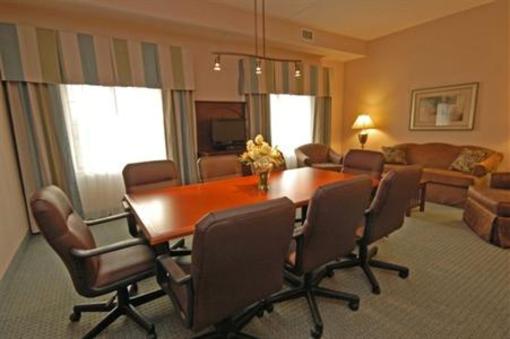 фото отеля Staybridge Suites Wilmington - Brandywine Valley