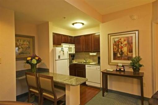 фото отеля Staybridge Suites Wilmington - Brandywine Valley