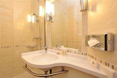 фото отеля Best Western Crequi Lyon Part Dieu