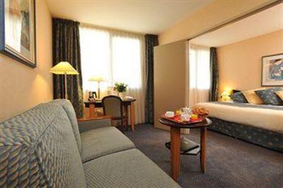 фото отеля Best Western Crequi Lyon Part Dieu