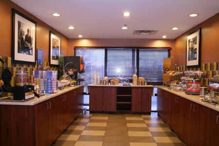 фото отеля Hampton Inn Bellevue / Nashville-I-40-West