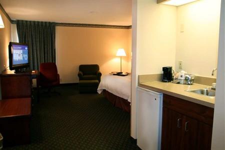 фото отеля Hampton Inn Bellevue / Nashville-I-40-West