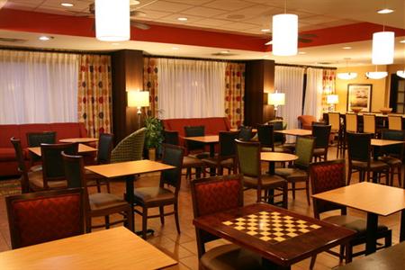 фото отеля Hampton Inn Bellevue / Nashville-I-40-West