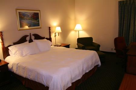 фото отеля Hampton Inn Bellevue / Nashville-I-40-West