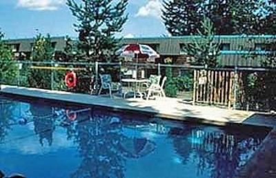 фото отеля BEST WESTERN Cowichan Valley Inn