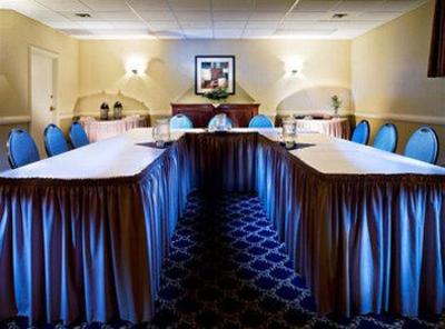фото отеля BEST WESTERN Cowichan Valley Inn