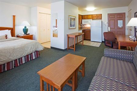 фото отеля Staybridge Suites Madison East