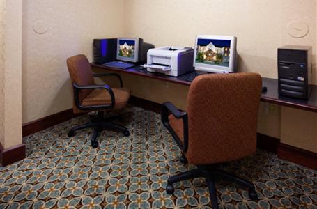 фото отеля Staybridge Suites Madison East