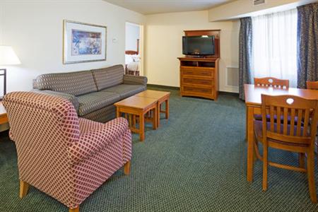 фото отеля Staybridge Suites Madison East
