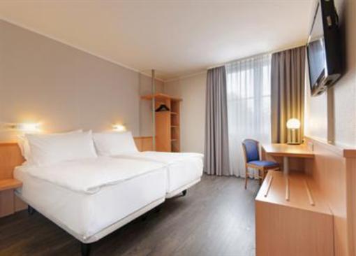 фото отеля Tryp Hotel Duesseldorf - Krefeld
