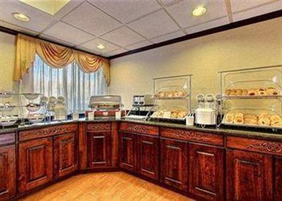 фото отеля Dearborn West Village Hotel
