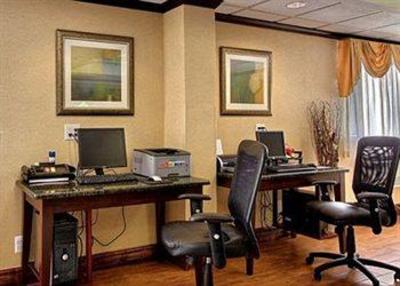 фото отеля Dearborn West Village Hotel