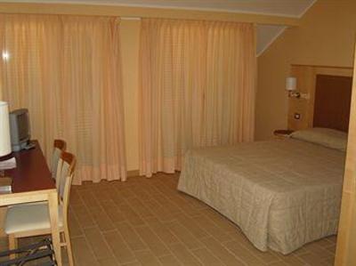 фото отеля Hotel Cristallo Milan
