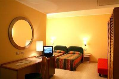 фото отеля Hotel Cristallo Milan