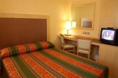 фото отеля Hotel Cristallo Milan