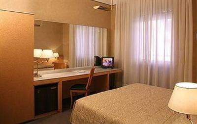 фото отеля Hotel Cristallo Milan