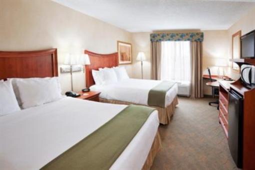 фото отеля Holiday Inn Express Hotel & Suites Auburn Hills