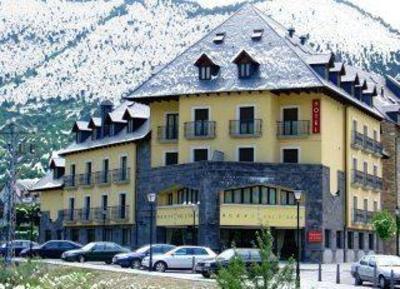 фото отеля Acevi Val d'Aran Hotel Vielha