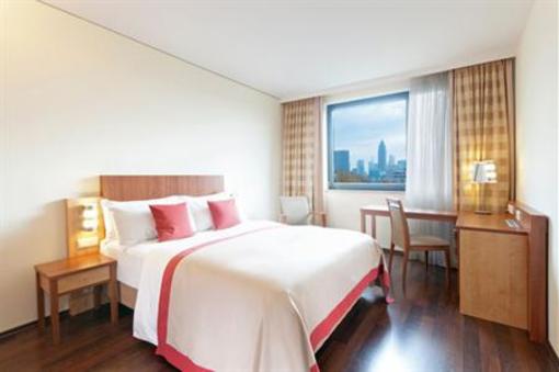 фото отеля Tryp Hotel Frankfurt