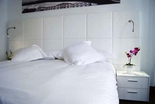 фото отеля Abba Apartamentos Torre Iberdrola