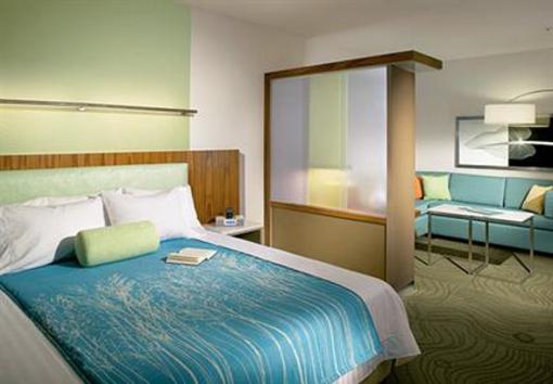 фото отеля SpringHill Suites Pensacola