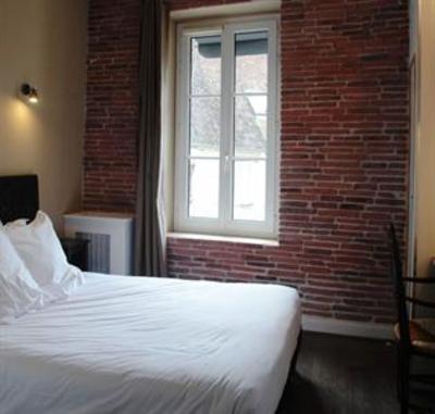 фото отеля Hostellerie de la Porte Bellon